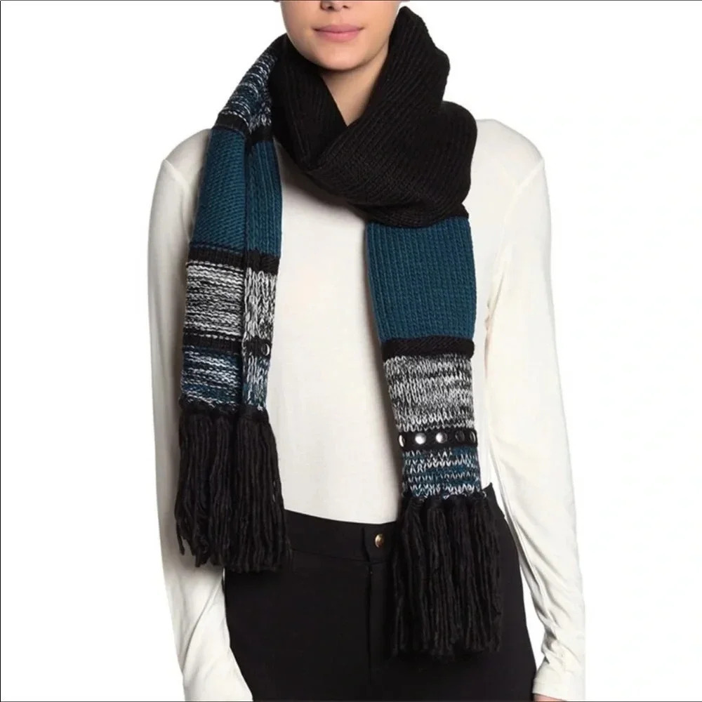 Michael Kors Embellished Fringe Neck Scar Wrap Studs Luxe Teal Chunky Knit Black